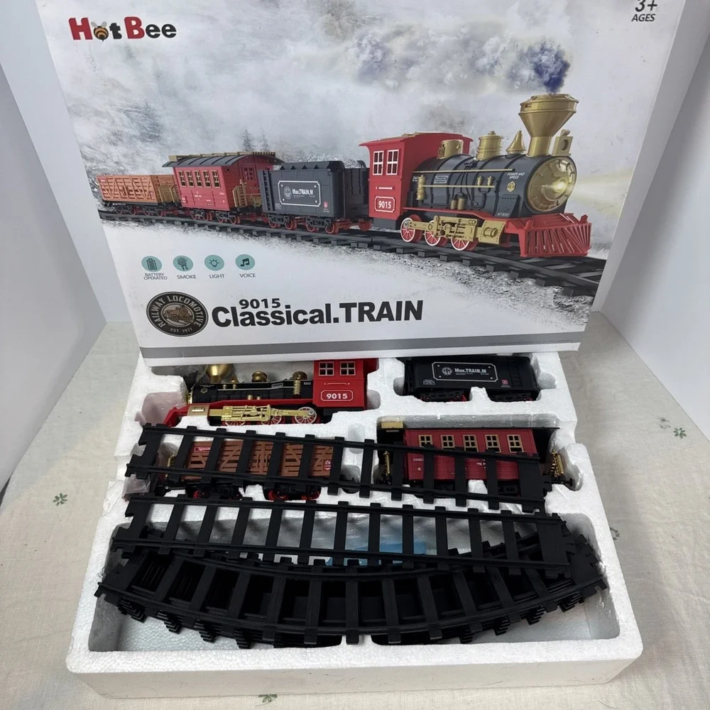 Hot Bee 9015 Classical Train Set‎ Toy Smoke Light Battery Operated w/Train Sound